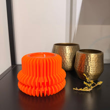 Lade das Bild in den Galerie-Viewer, Duftkerze Whimsy Scented - Pink Storys