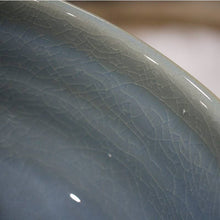 Lade das Bild in den Galerie-Viewer, Ru Matcha Teeschale aus Keramik 630 ml