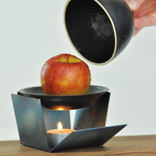 Lade das Bild in den Galerie-Viewer, Apfelbräter - der Duft nach Bratapfel von Raumgestalt