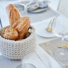 Lade das Bild in den Galerie-Viewer, Brotkorb in verschiedenen Farben - gestrickt Peter Dahlenburg