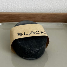 Lade das Bild in den Galerie-Viewer, Naturseife - SOAF