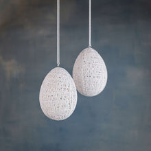 Lade das Bild in den Galerie-Viewer, Erwin - Keramik Anhänger von Klatt Objekts