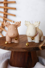Lade das Bild in den Galerie-Viewer, Kerze Rentier
