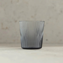 Lade das Bild in den Galerie-Viewer, Paveau Wasserglas 2er Set in verschiedenen Farben