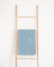 Lade das Bild in den Galerie-Viewer, Kuscheldecke Finn aus 100% Bio-Baumwolle von RIEMA