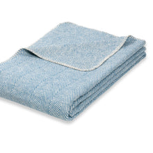 Lade das Bild in den Galerie-Viewer, Kuscheldecke Finn aus 100% Bio-Baumwolle von RIEMA