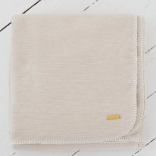 Lade das Bild in den Galerie-Viewer, Soft Sealine - feingewebte Decken und Kissen