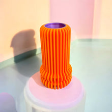 Lade das Bild in den Galerie-Viewer, Whimsy Vasen in knalligen Farben 3D gedruckt - Pinkstories