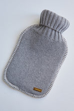 Lade das Bild in den Galerie-Viewer, kuschelige Wärmflaschen - Peter Dahlenburg