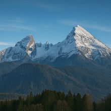 Lade das Bild in den Galerie-Viewer, Berge Longdrink Glas in topographischem Design