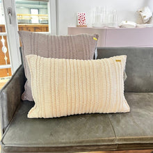 Lade das Bild in den Galerie-Viewer, Kissenbezug Big Seaweed Cotton - Peter Dahlenburg