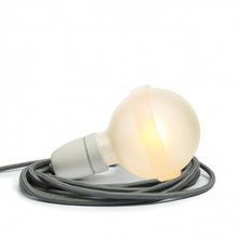 Lade das Bild in den Galerie-Viewer, Legelampe - Kultleuchte von Raumgestalt