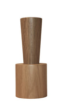 Lade das Bild in den Galerie-Viewer, Salz oder Pfeffermühle - aus Eiche von Raumgestalt