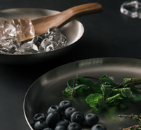 Lade das Bild in den Galerie-Viewer, Edelstahlschale Bea Mombaers