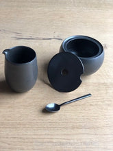 Lade das Bild in den Galerie-Viewer, Milchkännchen & Zuckerdose
