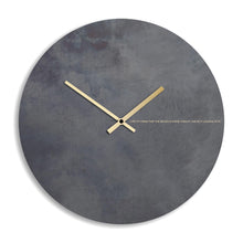 Lade das Bild in den Galerie-Viewer, Monduhr - mit goldener Botschaft aus Schwarzstahl
