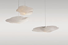 Lade das Bild in den Galerie-Viewer, Wolkenleuchte