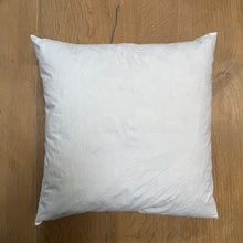 Lade das Bild in den Galerie-Viewer, Kissen Inlett
