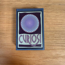 Lade das Bild in den Galerie-Viewer, Curiosi Pocket Puzzle - mandala
