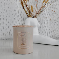 BAVANDLE - a Bavarian Candle Mitzi- Soja Kerze mit dem Duft von gebrannte Mandeln