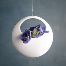 Lade das Bild in den Galerie-Viewer, Hängevase Festa - Klatt Objects
