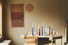 Lade das Bild in den Galerie-Viewer, Kerzenhalter Blossom Rose cool grey
