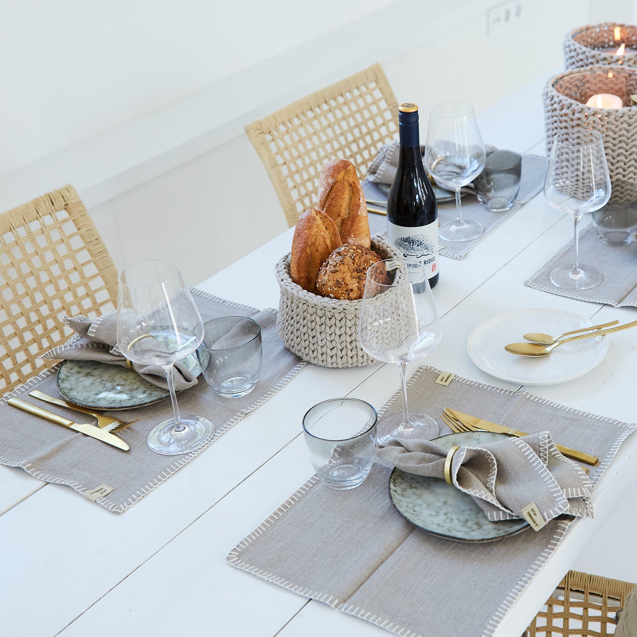 Serviette und Platzset aus Leinen mit Stitch