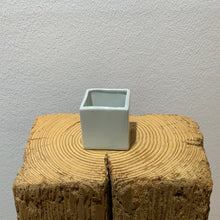 Lade das Bild in den Galerie-Viewer, Cube - Minis aus Porzellan
