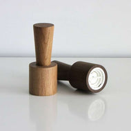 Salz oder Pfeffermühle - aus Eiche von Raumgestalt