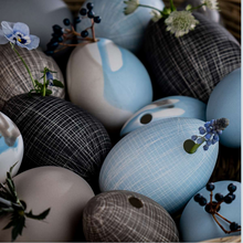 Lade das Bild in den Galerie-Viewer, ERWIN EDITION / Ei Vase fürs Nest
