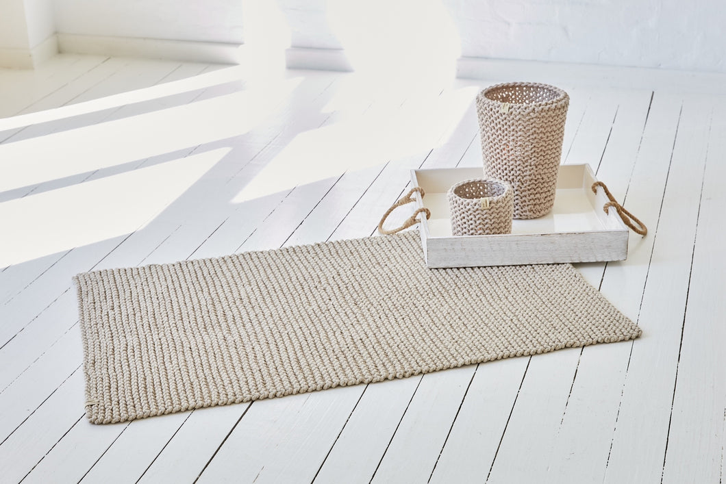 Teppich WAVE gestrickt für Bad und Schlafzimmer